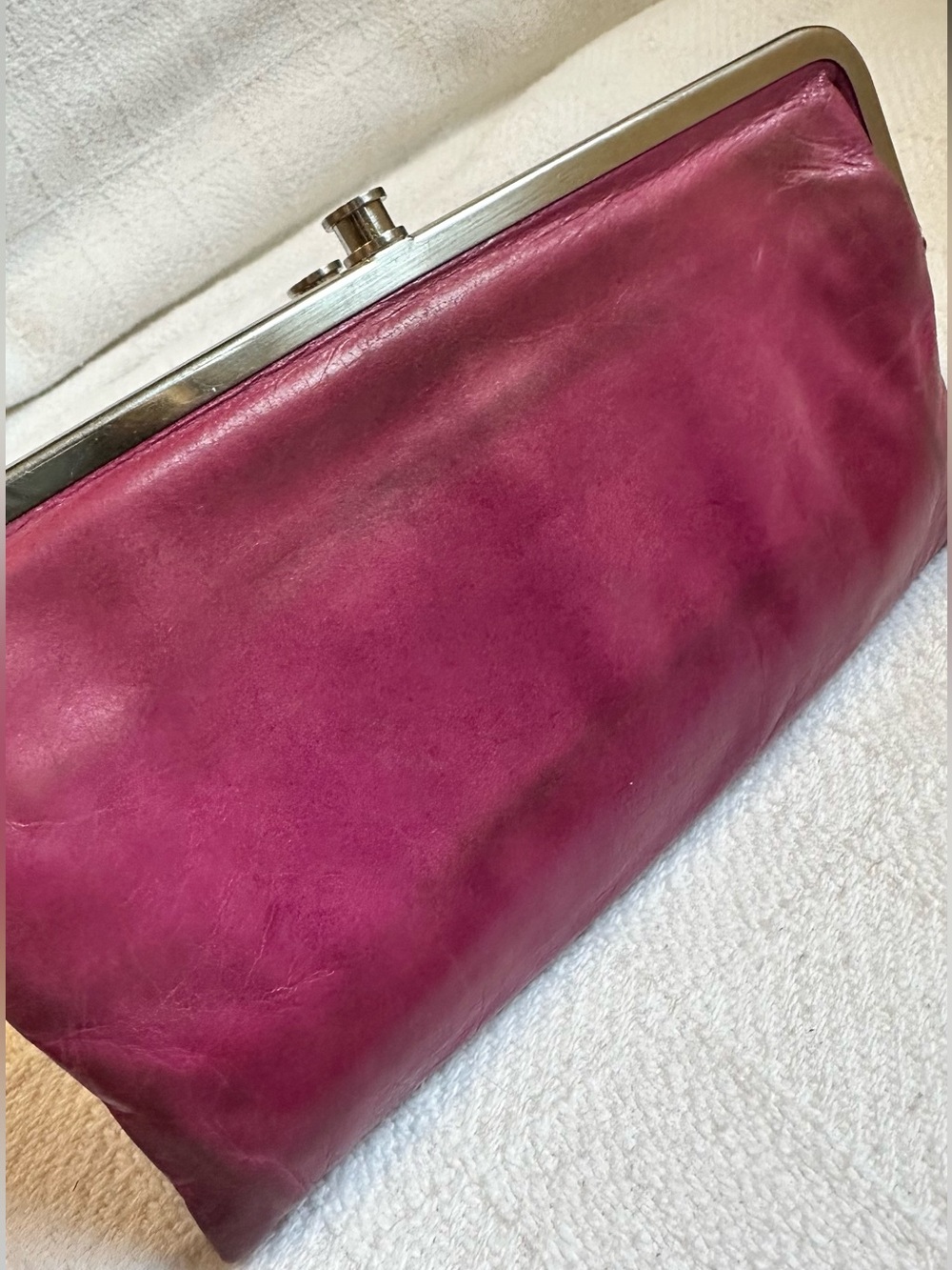 HOBO Lauren Wallet Magenta Genuine Leather with Frame GUC